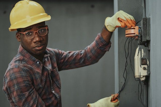 Electrical & Plumbing Maintenance Service