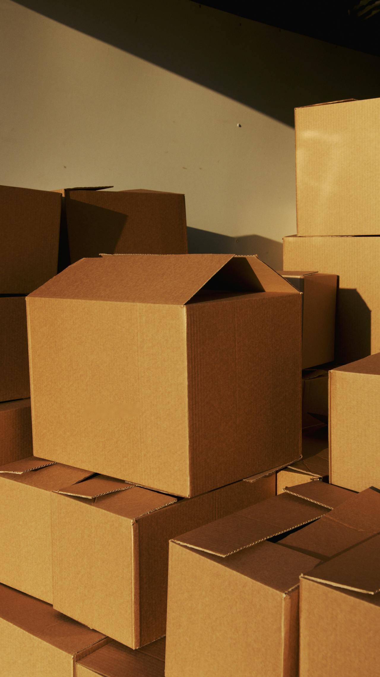 Importing Personal and Household Effects into Thailand