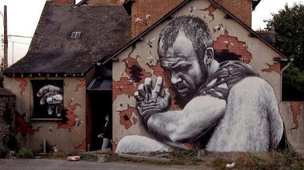 Moving homes and people shouldn't be a herculean task - (all credit to whoever created this epic mural - this is how you shouldn't feel BTW)